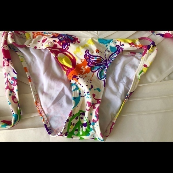 Two Piece Colorful Bikini - Picture 3 of 4